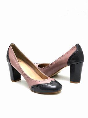 TC Rose and Gray Patent Wingtip Pumps Heels Shoes Women's Size 7.5M